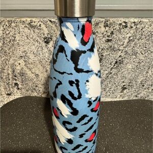 New S'well Stainless Steel Water Bottle, 17oz, triple layered vacuum insulated